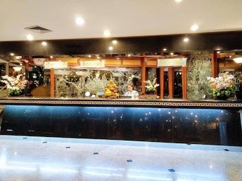 The Viang Tak Riverside Hotel
