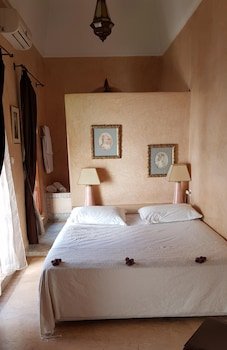 Riad Dar Warda