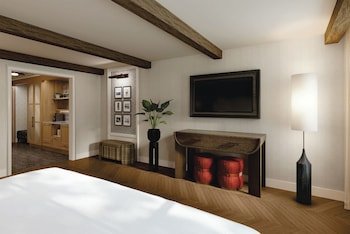 Delamar Westport