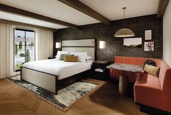 Delamar Westport