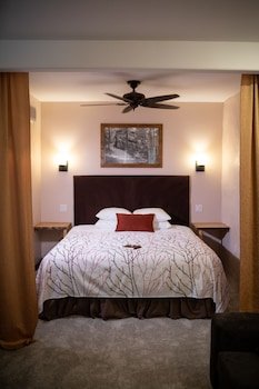 Makanda Inn & Cottages