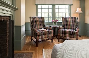 The Waldo Emerson Inn