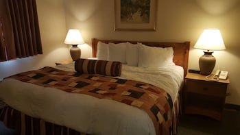 Baymont by Wyndham Wichita East