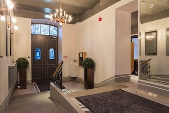 Lighthouse Apartments