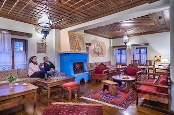 En Chora Vezitsa Hotel