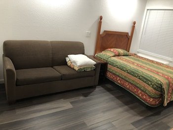 Hotel Solano Inn