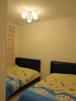 SA Apartments @ Crown Imperial Court