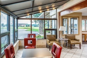 Red Roof Inn Taylorsville