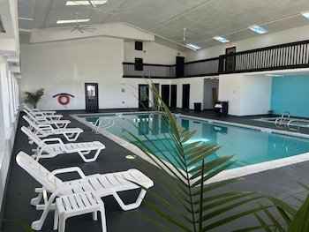 Alliance Hotel & Suites