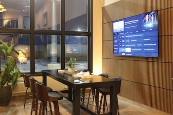 Alliance Hotel & Suites