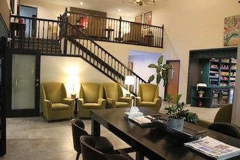 Alliance Hotel & Suites