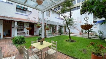 Sakti Hostal B&B