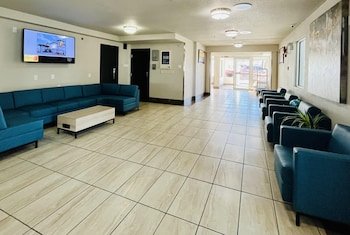 Super 8 by Wyndham Grande Prairie