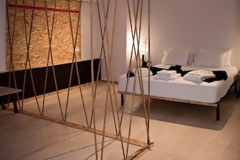 Monogram Premium Suites Piraeus