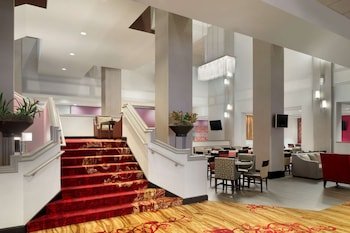 Hilton Fort Wayne at Grand Wayne Convention Center