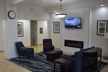 Comfort Suites Yukon - SW Oklahoma City