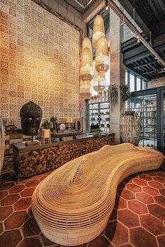 Tropical Hideaway