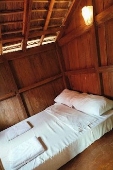 Surfer's Villa La Union