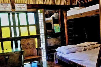 Surfer's Villa La Union