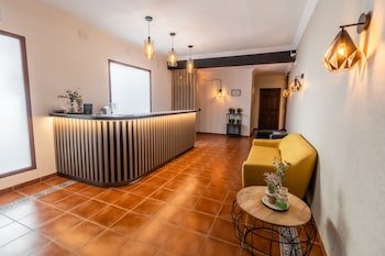 Hostal Restaurante El Bomba