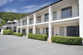 ASURE Jasmine Court Motel