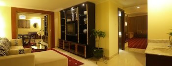 Aston Tropicana Hotel