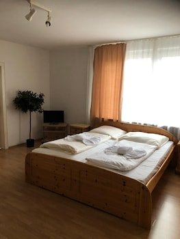 City Hotel Garni