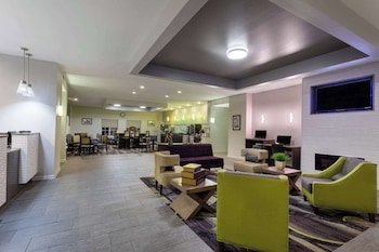 La Quinta Inn & Suites Huntsville Airport Madison
