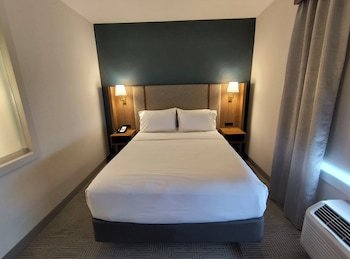 Holiday Inn Boise Airport
