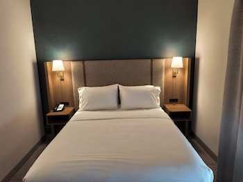 Holiday Inn Boise Airport