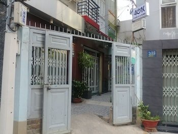 40K Four Of A Kind Hostel