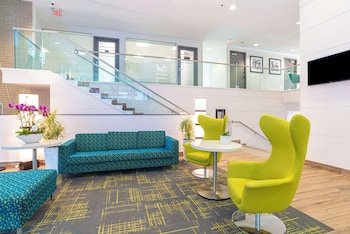 Hampton Inn & Suites by Hilton Vancouver Downtown