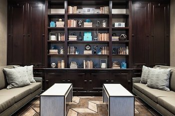 Sheraton Memphis Downtown Hotel