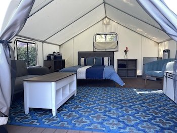 Surrey Resort
