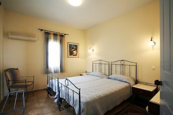 Stavros Tou Notou Traditional Boutique Hotel