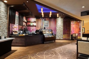 DoubleTree by Hilton Somerset Hotel and Conference Center