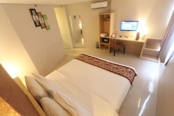 Bekizaar Business Hotel