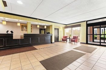 Comfort Inn Lehigh Valley West