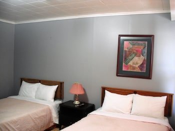 Eastwood Motel