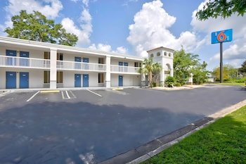 Motel 6 Gainesville