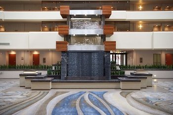 DoubleTree by Hilton Hotel Fresno Convention Center
