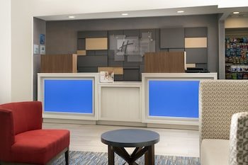 Holiday Inn Express & Suites Baltimore - BWI Airport North