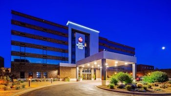 Best Western Plus Kelly Inn - St. Cloud Hotel