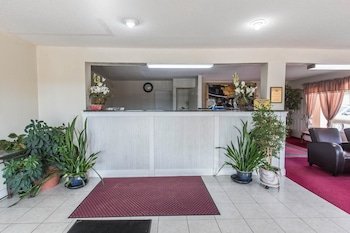 Rodeway Inn & Suites Marietta