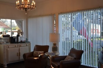 Oak Motel