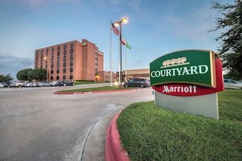 Courtyard Killeen