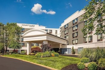 Courtyard Boston Marlborough