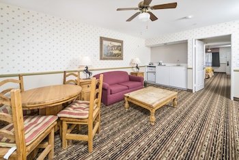 Days Inn by Wyndham Lebec