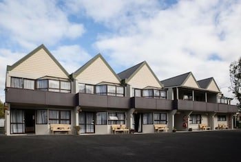 Pembrooke Motor Lodge, Whangarei