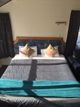Pembrooke Motor Lodge, Whangarei